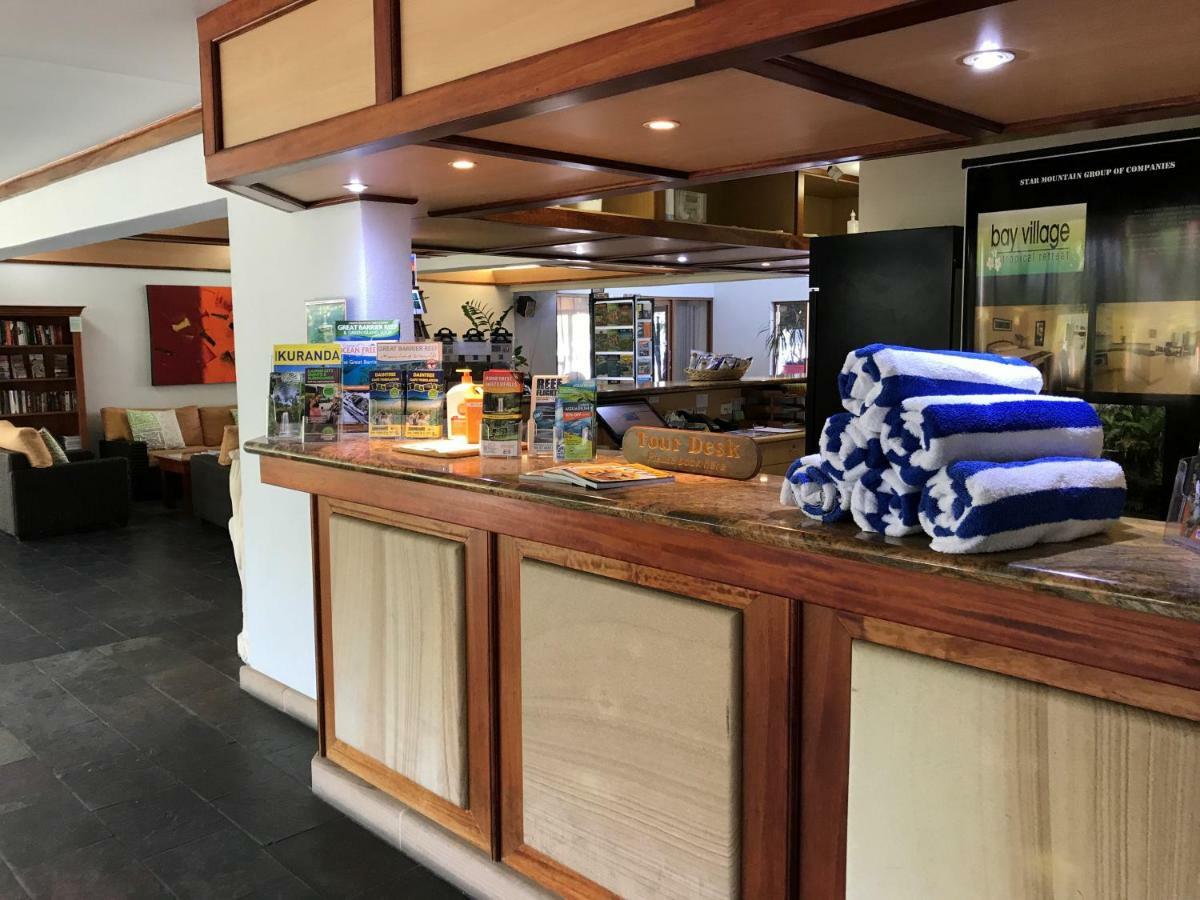 Bay Village Tropical Retreat & Apartments Cairns Dış mekan fotoğraf